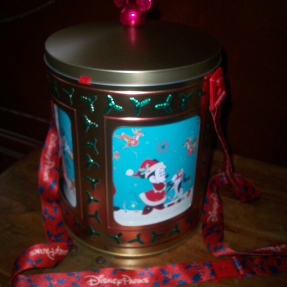 Disney Parks Mickey Friends Christmas Musical Rotating Gold Tin Popcorn Bucket - Picture 5 of 5